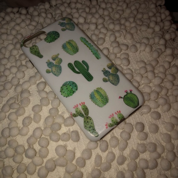 Accessories - iPhone 8 Plus Cactus Phone Case